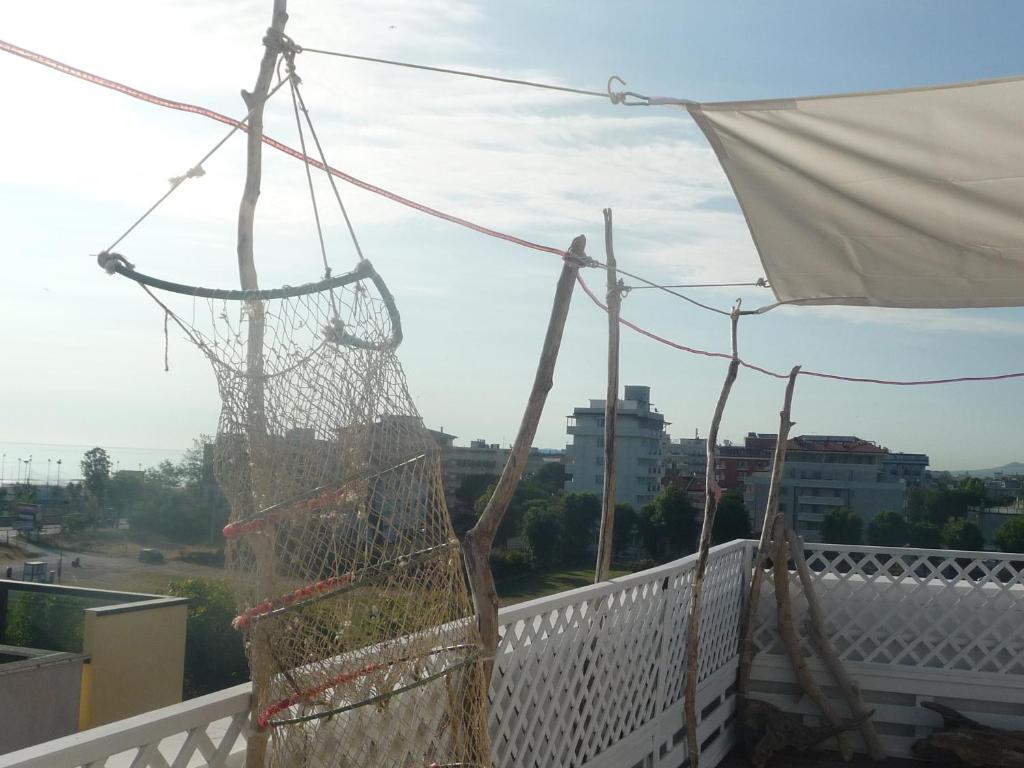 Riccione Beach Hotel - Enjoy Your Summer -Beach Village Incluso Екстер'єр фото