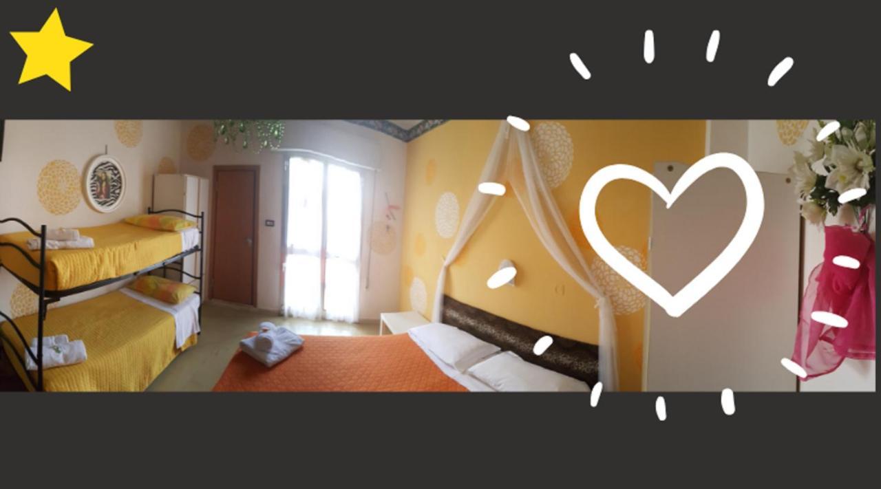 Riccione Beach Hotel - Enjoy Your Summer -Beach Village Incluso Екстер'єр фото